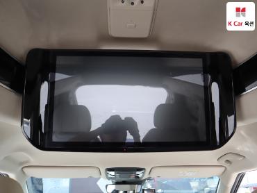 2023 - kia carnival