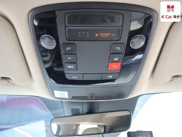 2023 - kia carnival