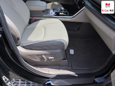 2023 - kia carnival