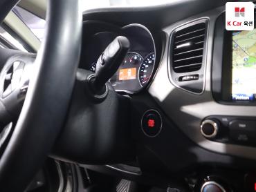 2014 - kia carens