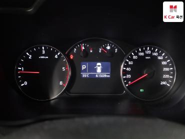 2014 - kia carens