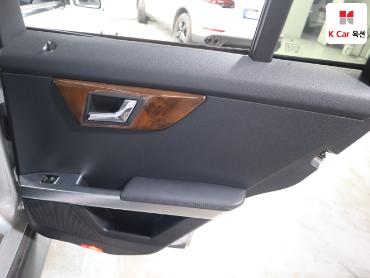 2010 - mercedes-benz glk220