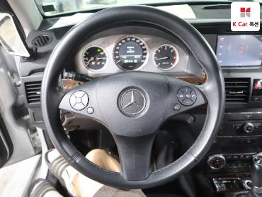2010 - mercedes-benz glk220