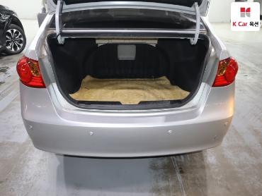2010 - hyundai avante