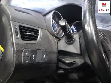 2015 - hyundai avante