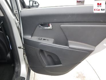 2012 - kia sportage