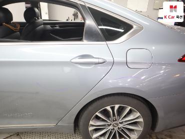 2016 - hyundai g330
