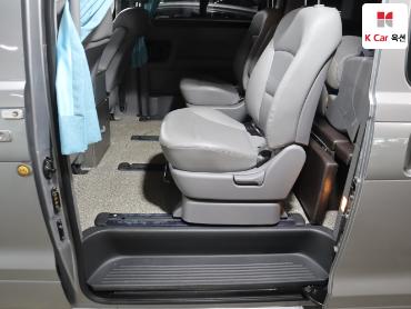 2020 - hyundai grand starex