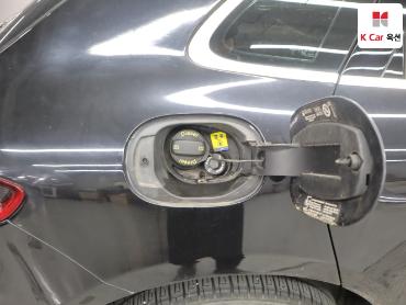 2015 - porsche macan