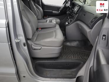 2021 - hyundai grand starex