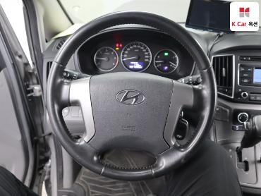 2021 - hyundai grand starex
