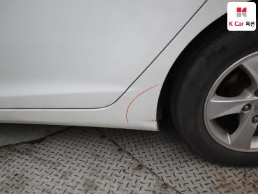 2012 - hyundai avante