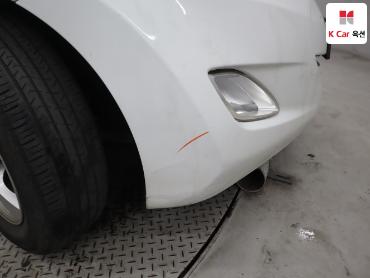 2012 - hyundai avante