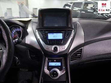 2012 - hyundai avante