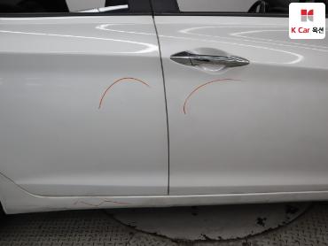 2012 - hyundai avante