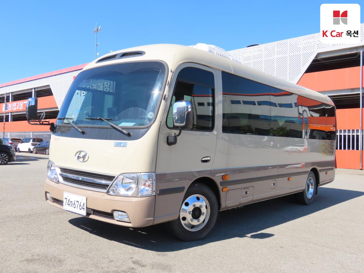 Hyundai County