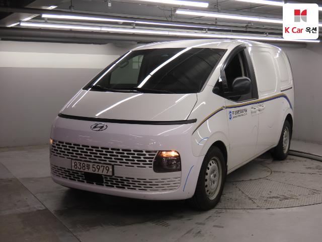 2022 Hyundai Staria Diesel 2.2 Cargo 3-seater Smart