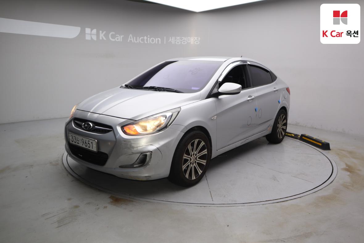 Hyundai Акцент
