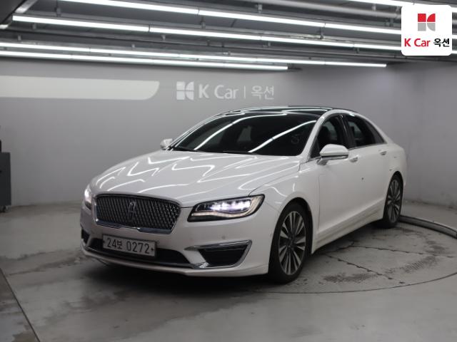 2017 Lincoln MKZ Reserve 300A AWD