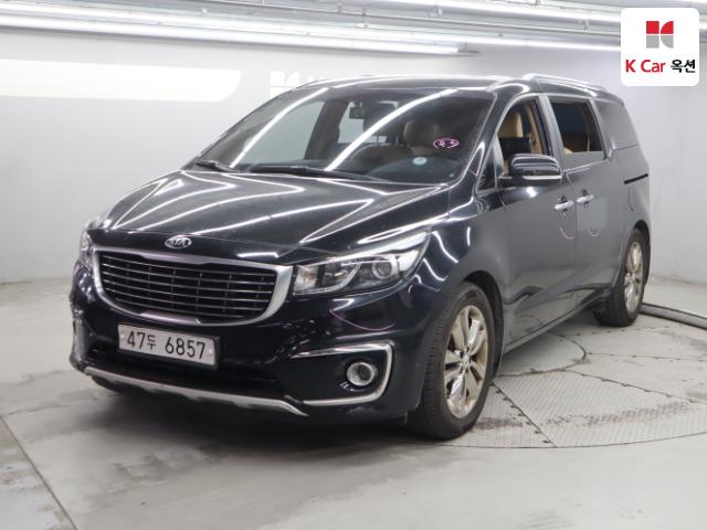 2016 Kia Carnival 9-seater Prestige