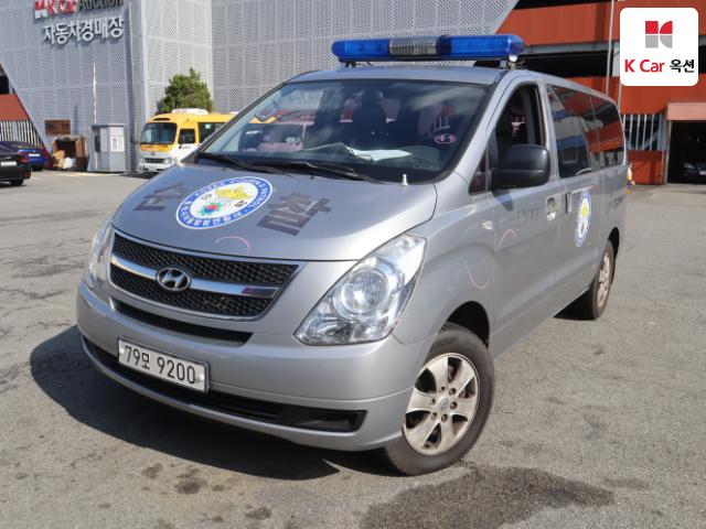 2015 Hyundai Starex 4WD 12-seater Wagon CVX Deluxe