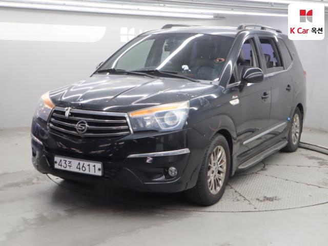 2015 KG Mobility Korando 4WD Extreme 9-seater