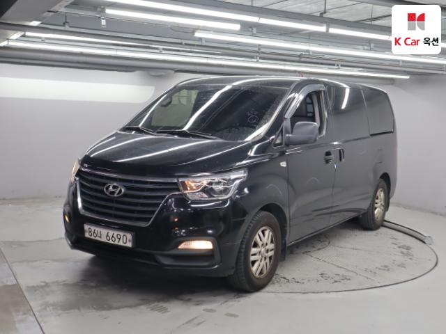 2019 Hyundai Starex Van 3-seater Smart