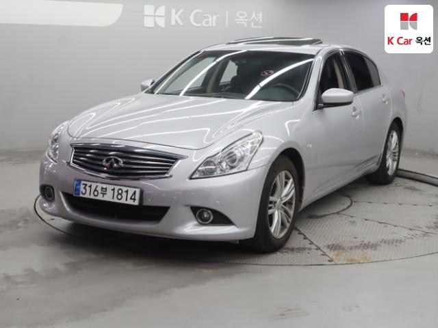 2011 Infiniti G 세단 Premium V36
