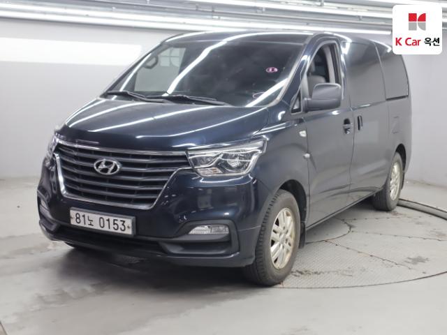 2020 Hyundai Starex Van 3-seater Smart