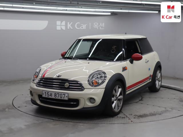 2011 MINI Cooper SE