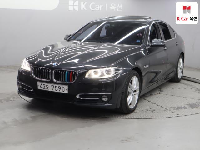 2015 BMW 5-Series 520d Luxury