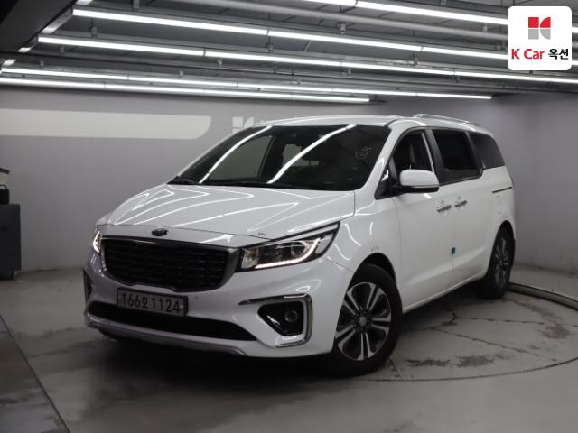 2020 Kia Carnival 9-seater Luxury