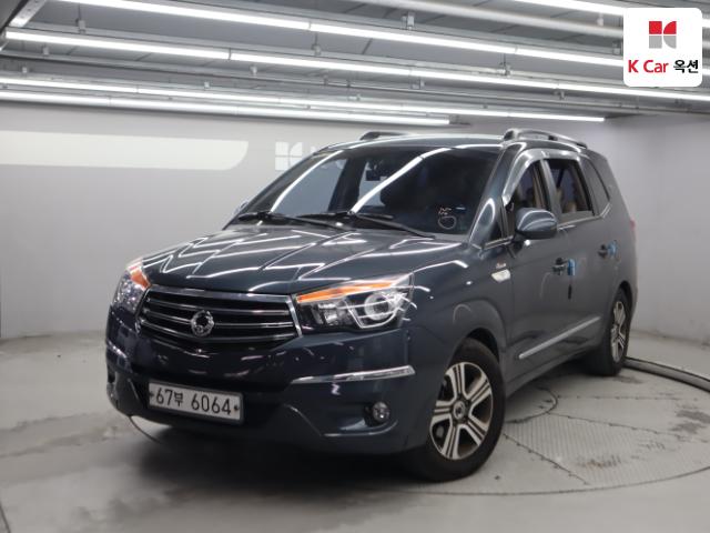2015 KG Mobility Korando 4WD GT 9-seater